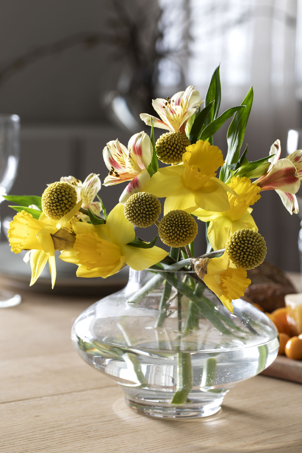 Gule p&aring;skeblomster